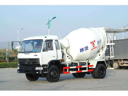 4×2 Mixer Trucks